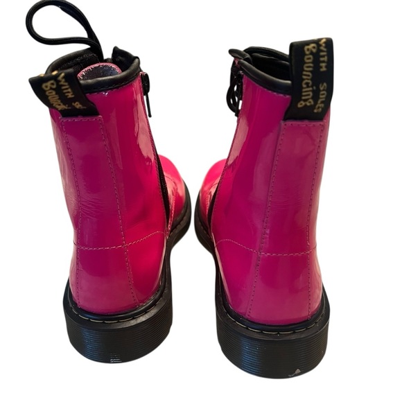 Hot Pink Doc Dr. Martens Patent Leather Delaney 8 Eye Boots Womens US 7 - Picture 7 of 10